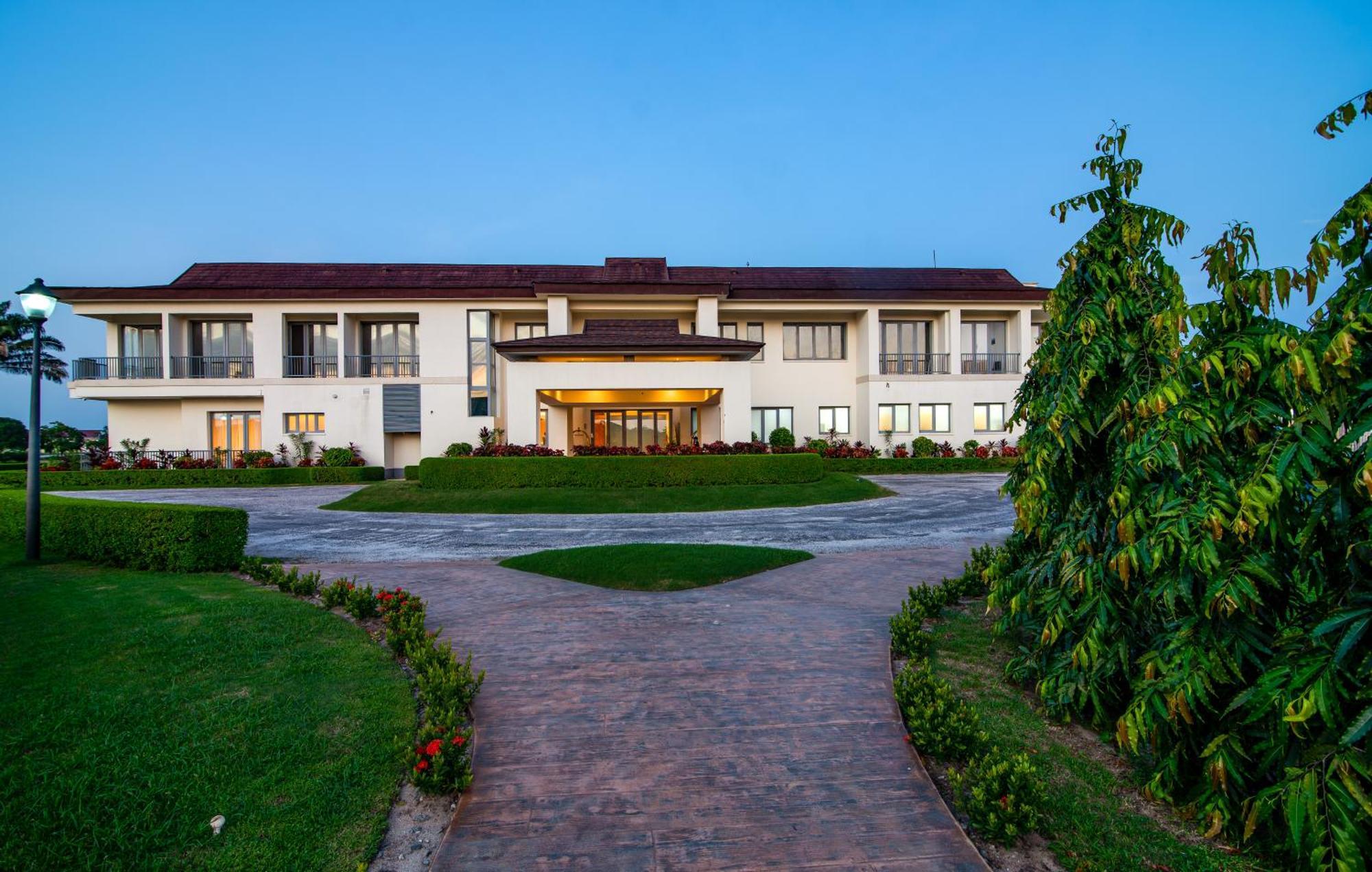 Lakowe Lakes Hotel, Golf And Country Estate By Newmark Lagos Extérieur photo